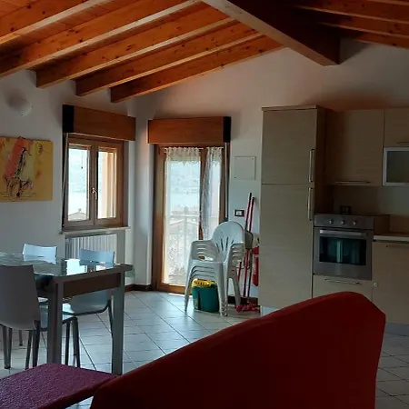 Apartment On The Island